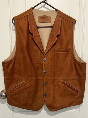 Men’s Brown Leather Vest